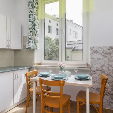 Apartament Rodzinny Z Dwiema Sypialniami Blisko Centrum Krakowa By Renters דירה *